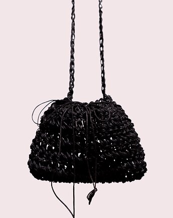 Roma. Minimalistyczna torebka crossbody z zamknięciem